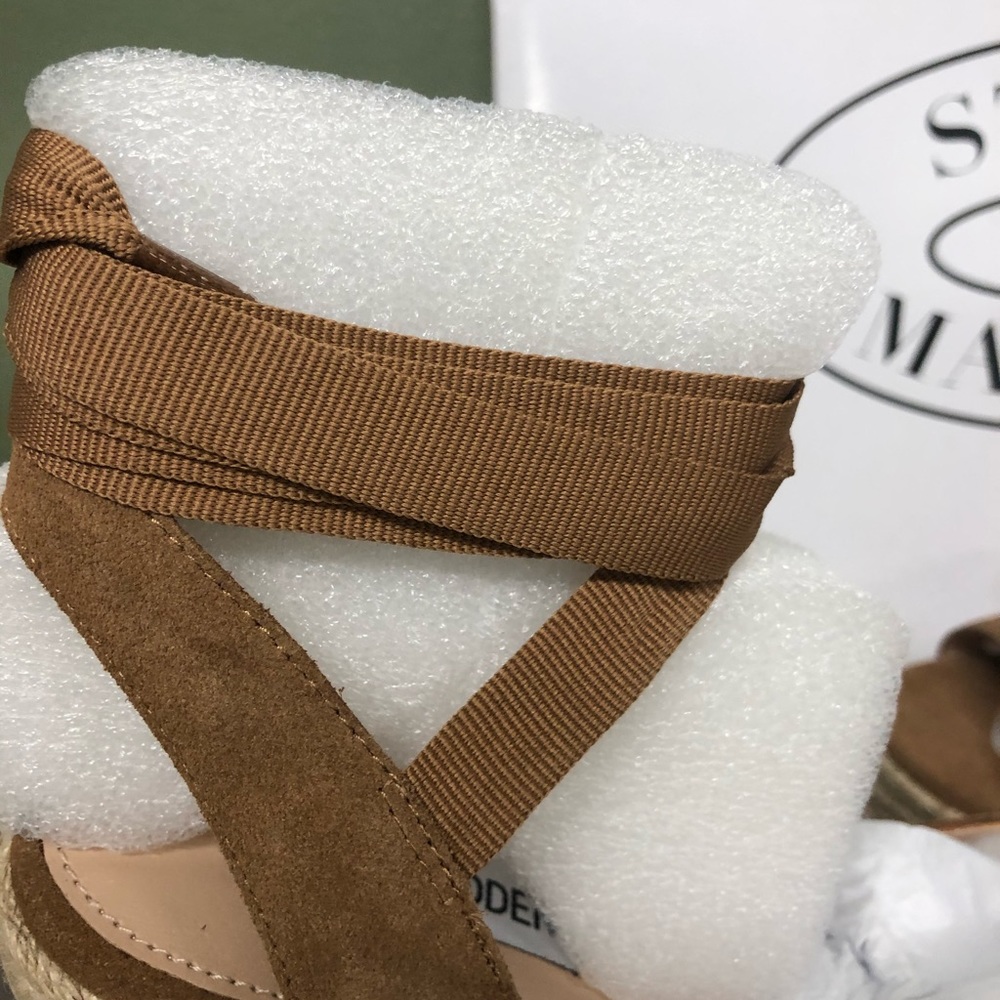 NWT 🏷 Wedges - Picture 3 of 5